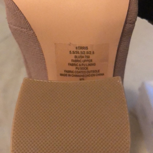 Block heels - Picture 6 of 7